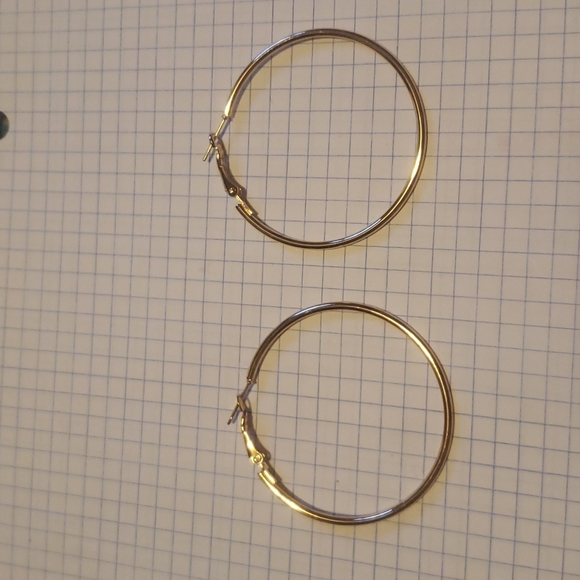 Hoops - Picture 4 of 7